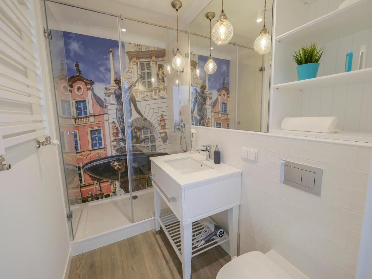 Flatbook - Old Town Apartments Spichrzowa 21 格但斯克 外观 照片